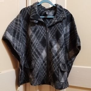 Revue Mohair Wool Blend Plaid Zip up Cape/Poncho Women's XL